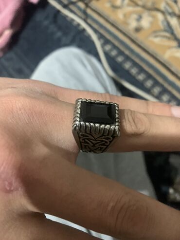 Серебряные кольца: Кольца (набор) 1) Женское кольцо с фиолетовым камнем Женские кольца — 7