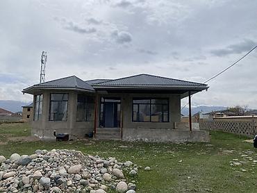 Продажа коттеджей и домов: Продаю дом строящийся в городе Каракол, участок 15 соток, размер 13*14 — 3