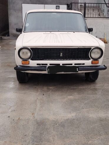 VAZ (LADA): VAZ (LADA) 2111: 1.5 l | 1981 il 5555555 km Sedan