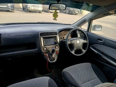 Honda: Honda Stream: 2002 г., 2 л, Автомат, Бензин, Минивэн — 10