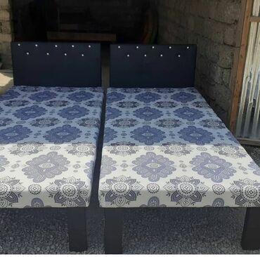 Çarpayılar: Kravatlar Təzə hazərları var Kefiyətinə zamanət verilir Taxtadan — 3