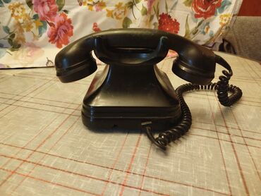 Fiksni telefoni: Stari retro Pupin fiksni telefon. Slusalica je lepljena,nema kabal na lalafo.rs — 8 Fiksni telefoni: Stari retro Pupin fiksni telefon. Slusalica je lepljena,nema kabal — 8