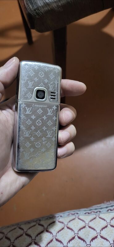 Nokia: Nokia 8 Sirocco, 2 GB, rəng - Boz, Düyməli — 10