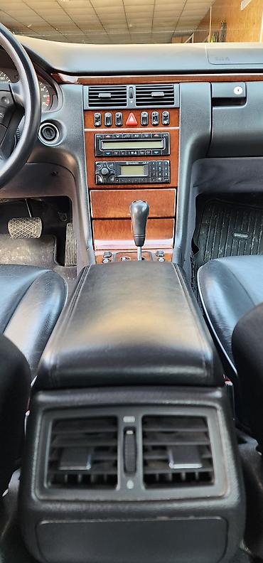 Mercedes-Benz: Mercedes-Benz E-Class: 2000 г., 3.2 л, Автомат, Бензин, Седан — 11