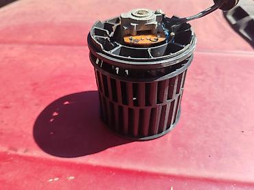 Auto delovi: Ventilator kabine Lada 112,1.5 16v,2004 god. br.3. Polovno, ocuvano — 1