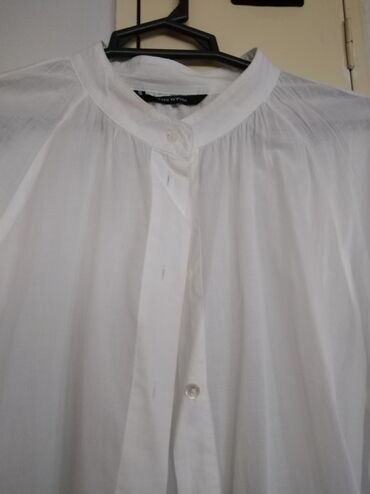 Köynək və bluzalar: 38-40 razmer brend koftalar. Biri 8m — 9