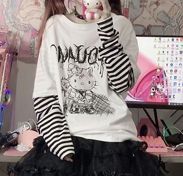 Футболка оверсайз с принтом Hello Kitty в панк-эстетике - Цвет: белый