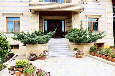 Həyət evləri və villaların satışı: 10 otaq, 750 kv. m, Yeni təmirli — 14