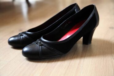 peko cipele: Pumps, 41