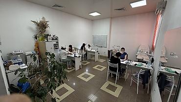 Сфера услуг: Продажа бизнеса Услуги красоты, Вместе с: База клиентов и поставщиков, Бренд и интеллектуальная собственность, Оборудование и мебель — 2