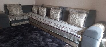 спальная диван: Диван-кровать, цвет - Серый, Б/у
