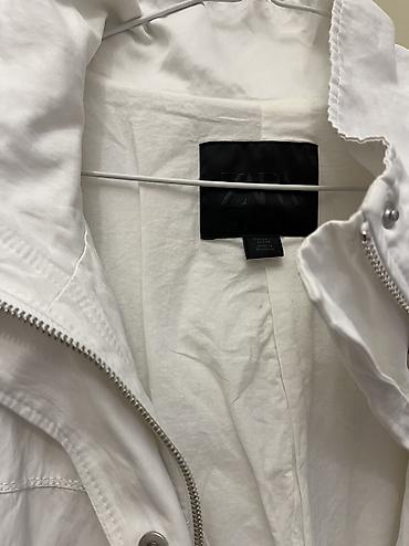 Krossovka ve ketlər: ZARA kurtka, bir-iki defe geyilib teze kimidir. öz modeli qırışlı — 30