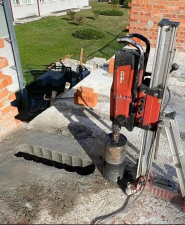 Beton işləri: #Betonkesme #betondeşmə Beton kubik kərpic - dən kəsim deşim — 10