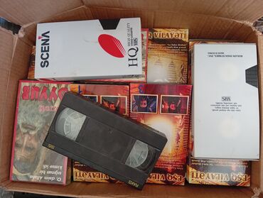 orginal saatlar: Bu, film və ya digər video məzmunu saxlamaq və oynatmaq üçün istifadə