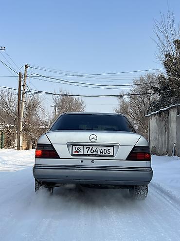 Mercedes-Benz: Mercedes-Benz E-Class: 1994 г., 2.2 л, Автомат, Бензин, Седан — 8