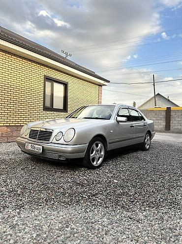 Транспорт: Mercedes-Benz E-Class: 1998 г., Седан — 4