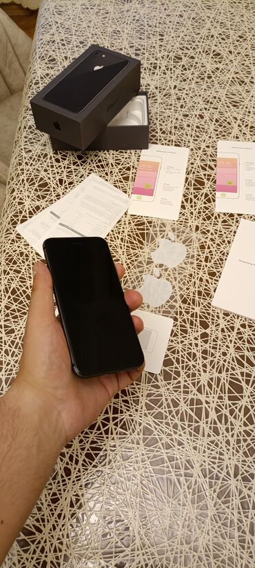 купить бу iphone 6: IPhone 8, 64 GB, Qara, Barmaq izi, Simsiz şarj, Sənədlərlə