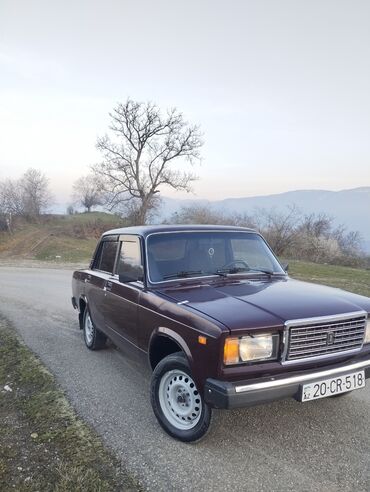 kiraye masin 2107: Maşın əla vəziyyətdədir motor most koropka əla vəziyyətdədir real