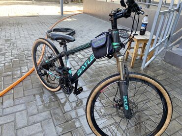 Велосипеды: Велосипед для детей 7-10 лет колеса 24 размера, требует обслуживания