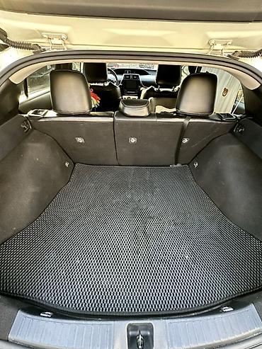 prius: Toyota Prius: 2016 г., 1.8 л, Вариатор, Гибрид, Хэтчбэк — 9