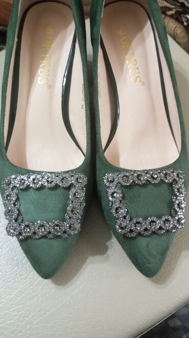 обувь джордан: Туфли 36, цвет - Зеленый