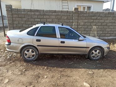 Opel: Opel Vectra: 1999 г., 1.6 л, Автомат, Бензин, Седан