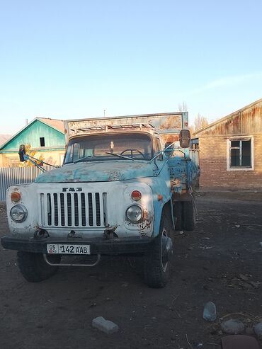 старый мотоцикл: Жүк ташуучу унаа, GAZ, Стандарт, Колдонулган