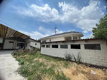 Продажа помещений свободного назначения: Продается объект с большим земельным участком и хозяйственными — 31