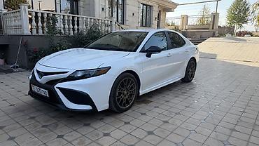 avalon 2017: Toyota Camry: 2023 г., 2.3 л, Вариатор, Гибрид, Седан — 4