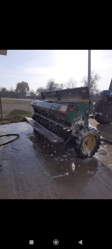 aqrar kend teserrufati texnika traktor satis bazari: Tecili satilir ishlek veziyyetdedir prablemsiz birbasha toxumu tok ek