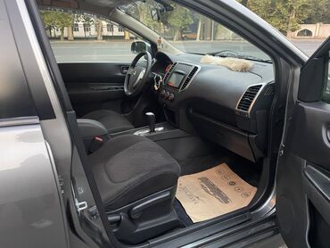 Nissan: Nissan Wingroad: 1.5 l | 2015 il Universal — 14