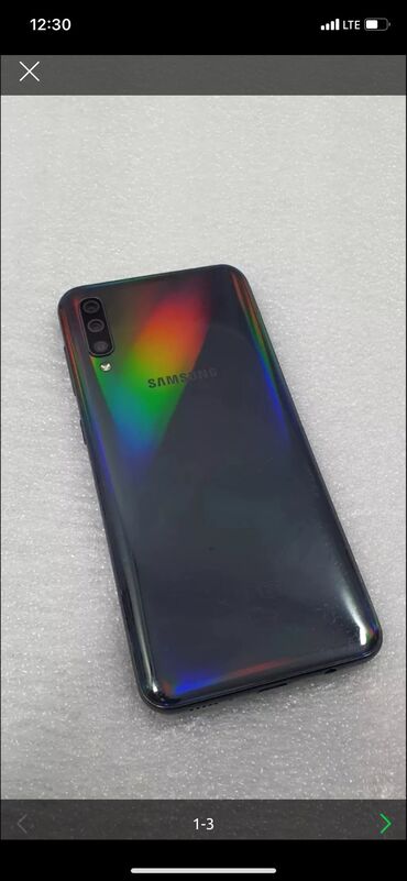 телефон за 8000: Samsung Galaxy A50, Б/у, 64 ГБ, цвет - Черный, 2 SIM