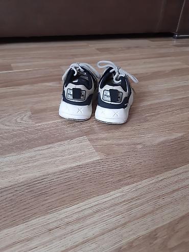 Uşaq dünyası: Uşaq ayaqqabısı. Unisex. 27 razmerdi — 3