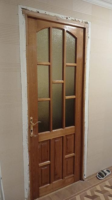 Qapılar və aksessuarlar: Taxta şüşəli otaq qapısı - Material: təbii ağac (açıq qəhvəyi ton) - — 3