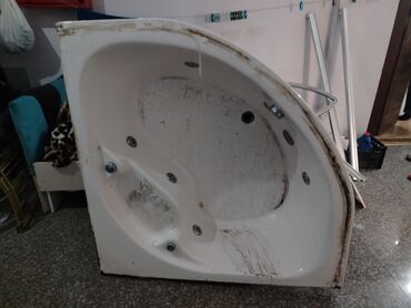 hamam duşu: Cakkuzi Yeni Kimidir Sadəcə Çirklidir Yumağ Lazımdı Hər Bir Şeyi
