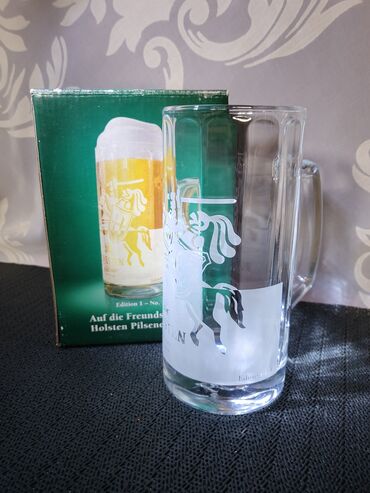 Čaše: Nova krigla,vintaz Holsten Pilsner. Krigla nova,sve na njoj odsjaj od na lalafo.rs — 4 Čaše: Nova krigla,vintaz Holsten Pilsner. Krigla nova,sve na njoj odsjaj od — 4