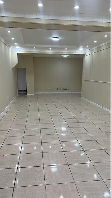 60: Сдаётся коммерческое помещение 60 м² на первой линии, 1/1, на — 9
