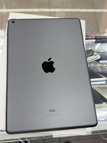 Планшеты: Планшет, Apple, память 32 ГБ, Wi-Fi, Б/у — 1