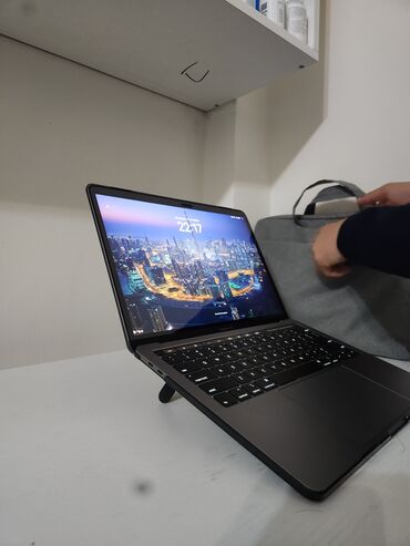 Ноутбуки: Ноутбук, Apple, 16 ГБ ОЗУ, Intel Core i7, 13.3 ", Б/у, Для работы, учебы, память HDD — 8