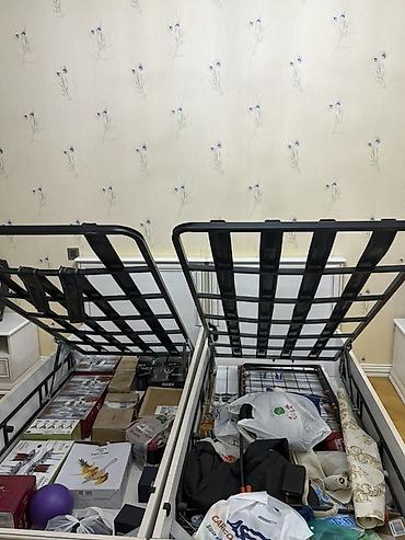 матрас двуспальный: İki ədəd qaldırılan mexanizmalı tək nəfərlik çarpayı bazası (başlıqla — 2