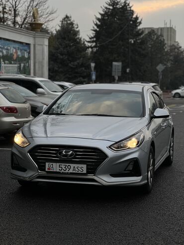 Hyundai: Hyundai Sonata: 2018 г., 2 л, Автомат, Газ