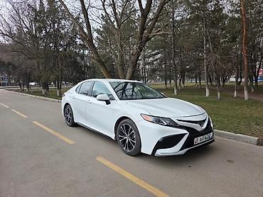 Toyota: Toyota Camry: 2020 г., 2.5 л, Автомат, Бензин, Седан — 2