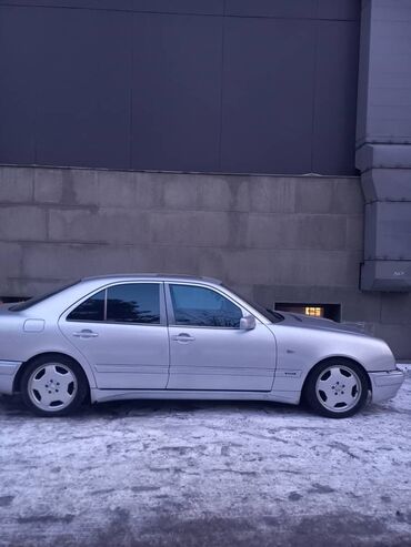 мерседес 210 рестайлинг: Mercedes-Benz A 210: 1998 г., 3.2 л, Автомат, Бензин
