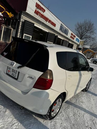 Honda: Honda Fit: 2005 г., 1.5 л, Автомат, Бензин, Хэтчбэк — 5
