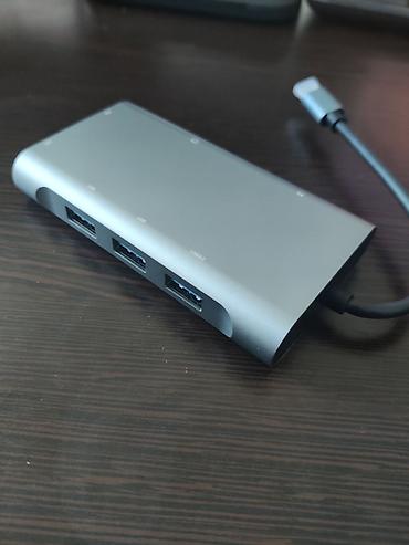 dizustu komputer: USB-C çoxportlu HUB/Dok stansiyası Uyğun vaxtlarda metroya çatdırma — 2