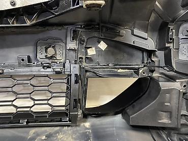 Бампер и комплектующие: Бампер передний в сборе бу оригинал для BMW X5 G05 БМВ Х5 Г05 до — 33