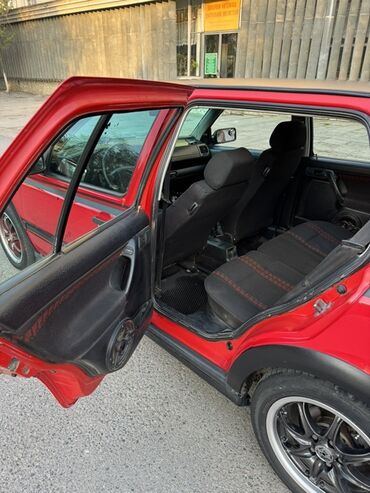 дуга портер: Volkswagen Golf GTI: 1994 г., Механика, Хетчбек