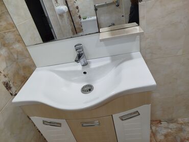 Hamam üçün aksessuarlar: Hamam üçün lavabo və şkaf dəsti spot və razetkası da var
80 sm -da lalafo.az — 6 Hamam üçün aksessuarlar: Hamam üçün lavabo və şkaf dəsti spot və razetkası da var
80 sm — 6