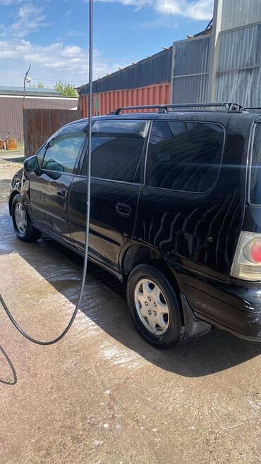 Унаа сатуу: Honda Shuttle: 1995 г., Автомат, Бензин, Вэн/Минивэн