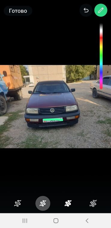 Volkswagen: Volkswagen Vento: 1994 г., 1.8 л, Механика, Бензин, Седан